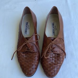 Trotters Leather Loafer